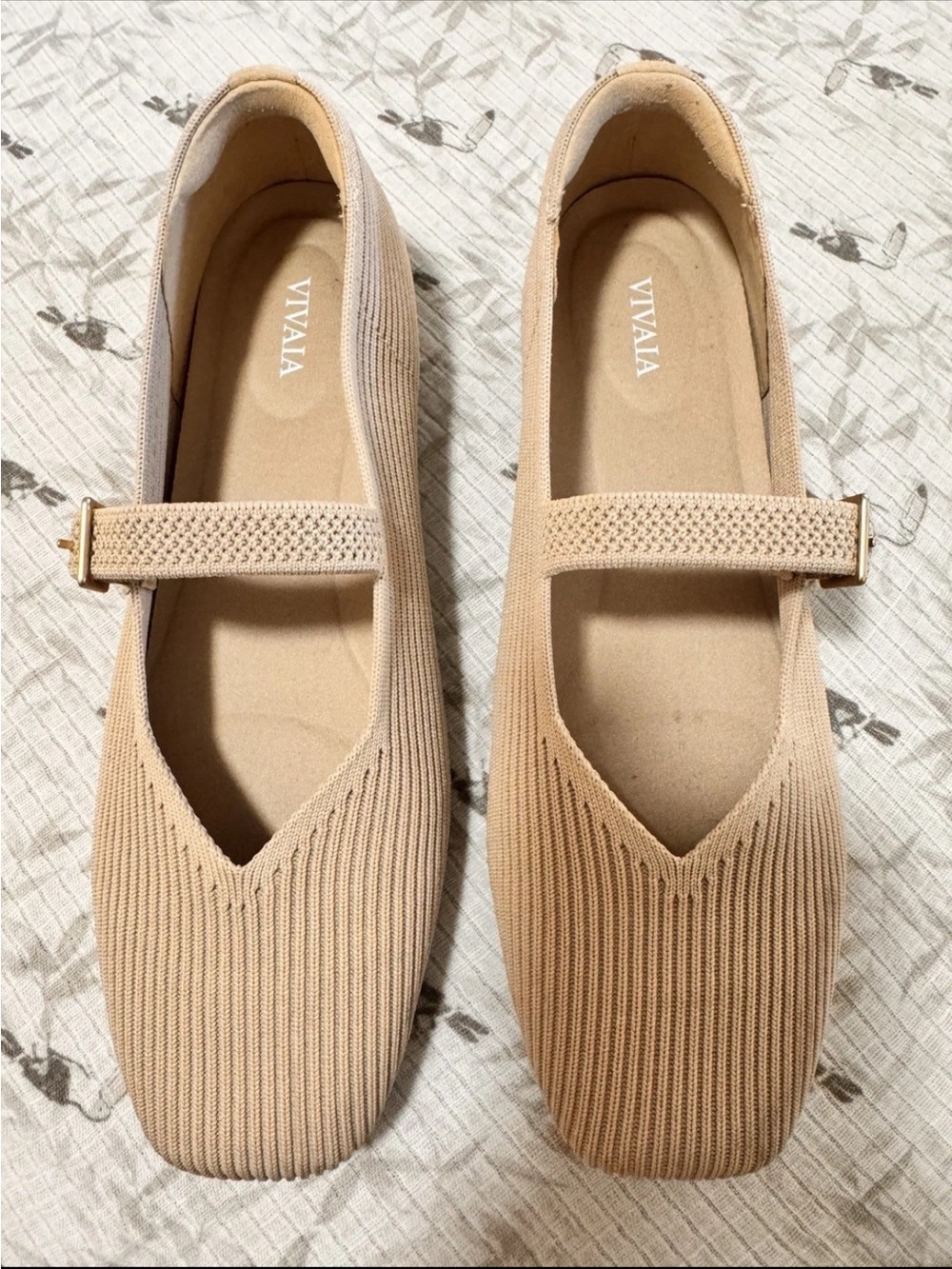 Vivaia Square-Toe Mary Janes (Margot Mary Jane) Almond Size 39.5 US 8.5 NWOB
